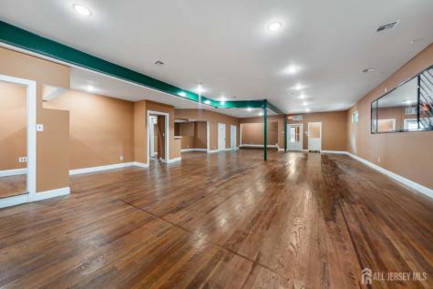 476 Bloy Street Hillside NJ 07205