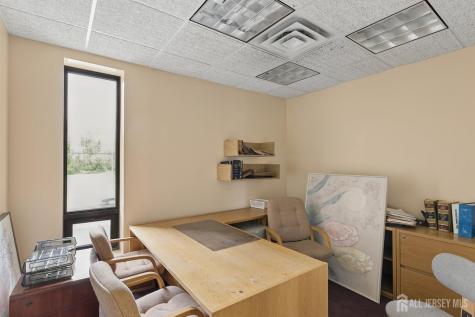 1299 Us Route 22 Highway E Mountainside NJ 07092