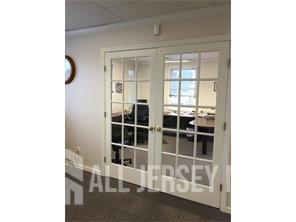 1967 Oak Tree Road Edison NJ 08820
