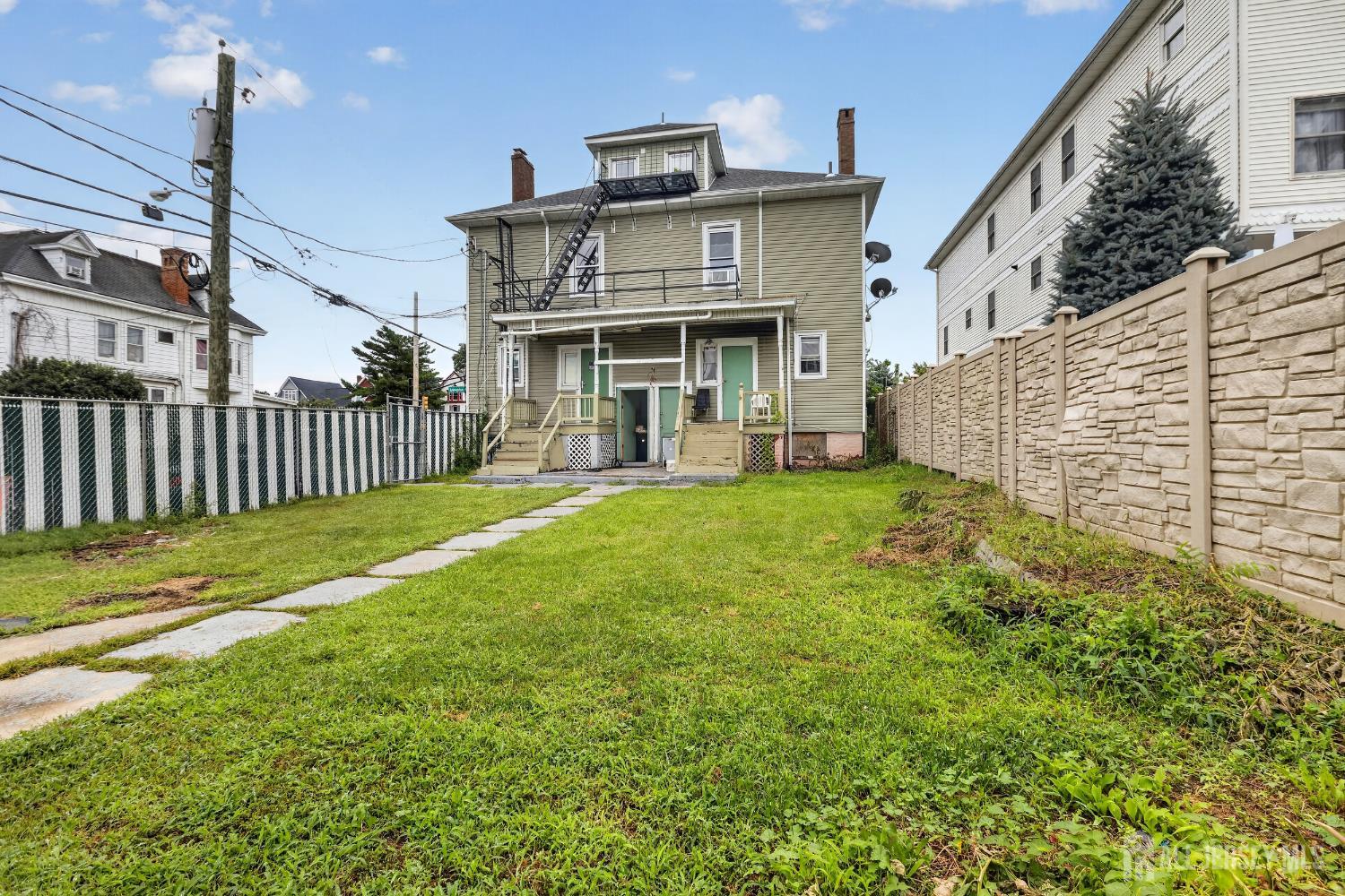 163-165 Livingston Avenue New Brunswick NJ 07004