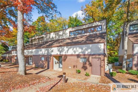 6 Brunswick Woods Drive East Brunswick NJ 08816