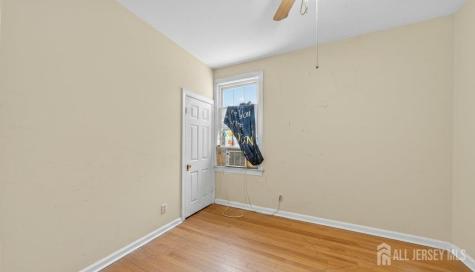 85 Smith Street Perth Amboy NJ 08861