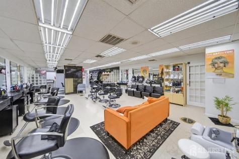 85 Smith Street Perth Amboy NJ 08861