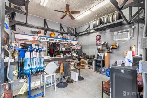 260 W Scott Avenue W Rahway NJ 07065
