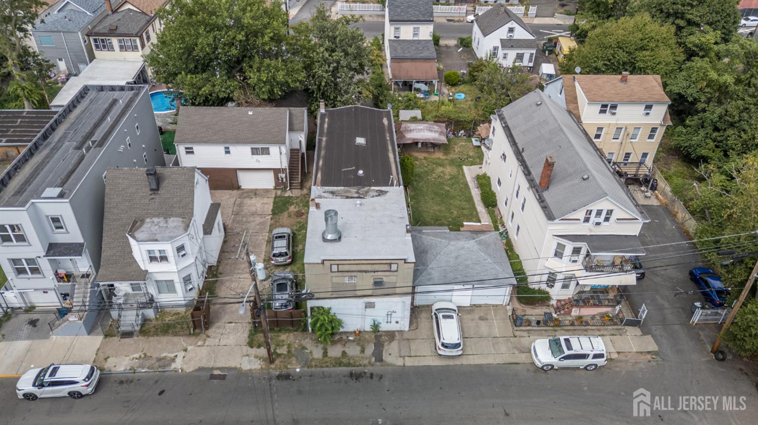 172 Lyon Street Paterson NJ 07524