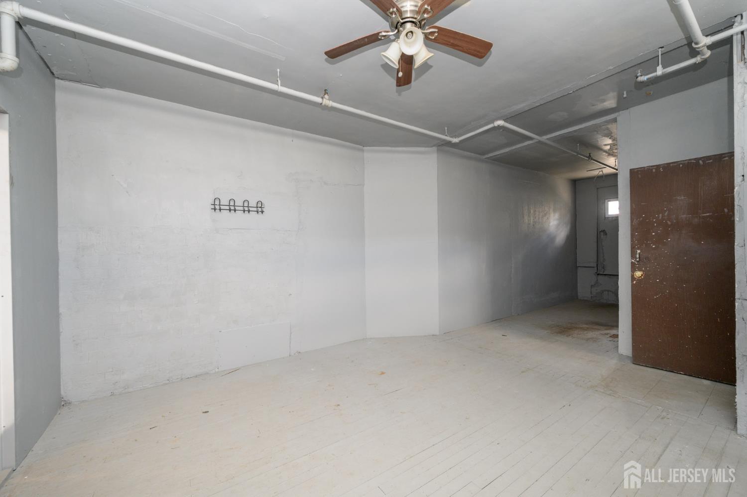 172 Lyon Street Paterson NJ 07524