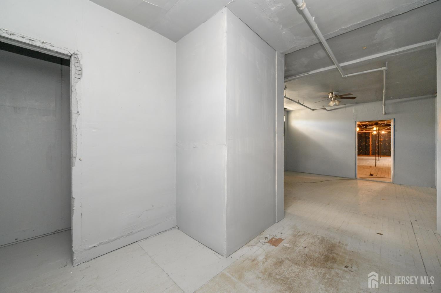 172 Lyon Street Paterson NJ 07524