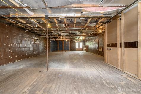 172 Lyon Street Paterson NJ 07524