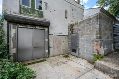 172 Lyon Street Paterson NJ 07524