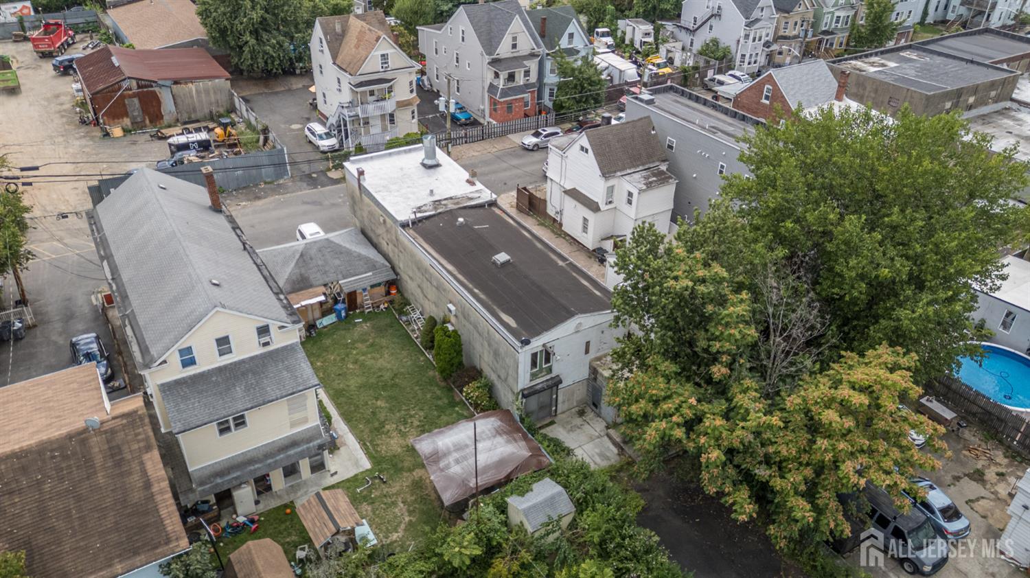 172 Lyon Street Paterson NJ 07524