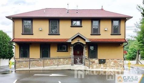 1914 Oak Tree Road Edison NJ 08820
