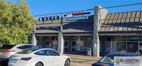 518 Old Post Road Edison NJ 08817