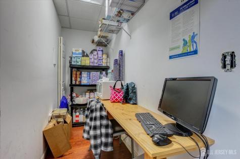206 Bridge Street Metuchen NJ 08840