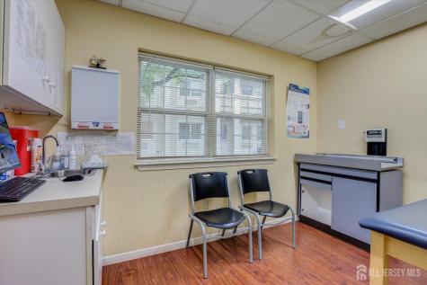 206 Bridge Street Metuchen NJ 08840