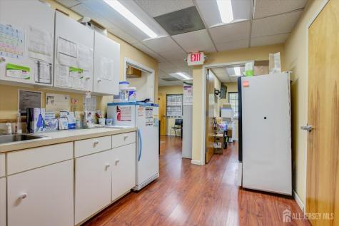 206 Bridge Street Metuchen NJ 08840