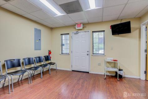 206 Bridge Street Metuchen NJ 08840