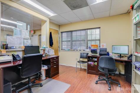 206 Bridge Street Metuchen NJ 08840