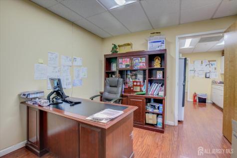 206 Bridge Street Metuchen NJ 08840