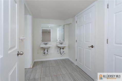1663 Lincoln Highway Edison NJ 08817