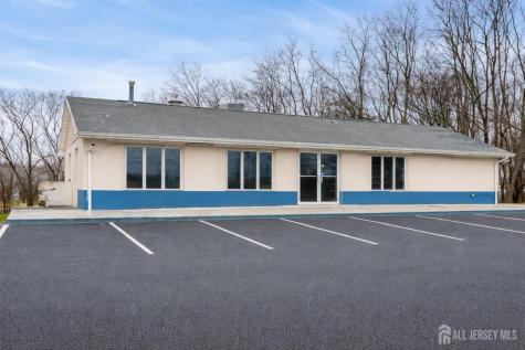 320 State Route 33 Manalapan NJ 07726