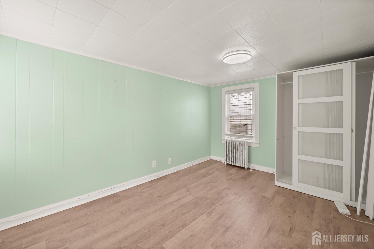 38 W Somerset Street Raritan NJ 08869