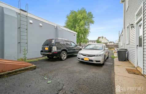 36-38 W Somerset Street Raritan NJ 08869