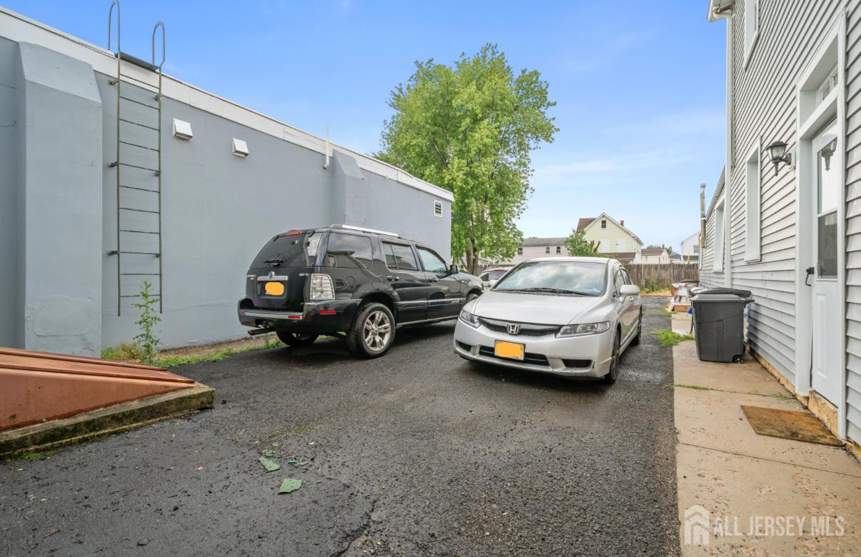 38 W Somerset Street Raritan NJ 08869