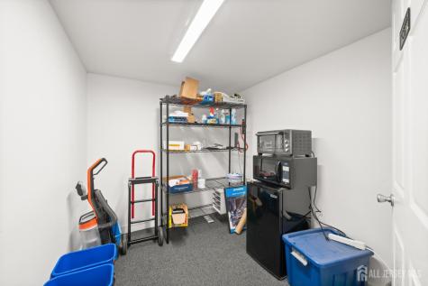36-38 W Somerset Street Raritan NJ 08869