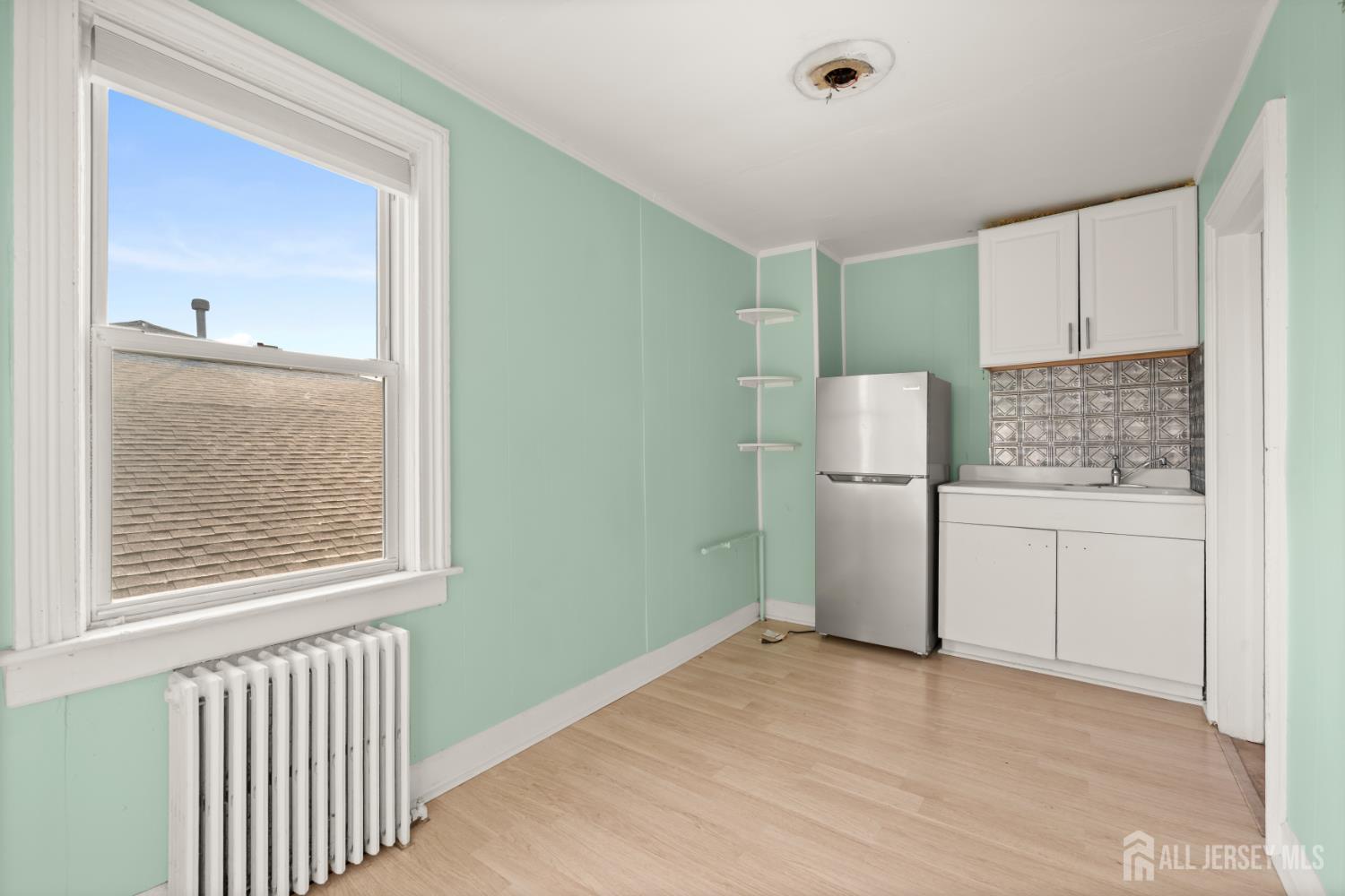38 W Somerset Street Raritan NJ 08869