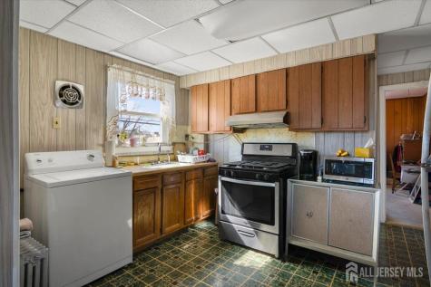 690 Rahway Avenue Woodbridge Proper NJ 07095