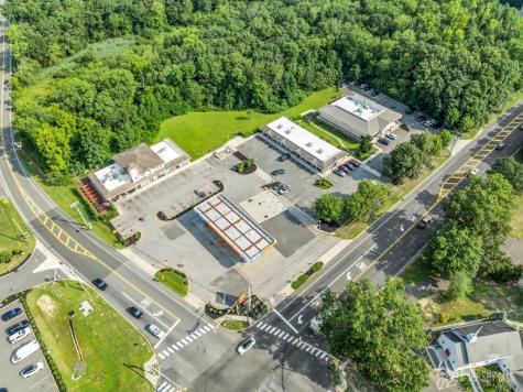 504 Monmouth Road Millstone NJ 08510