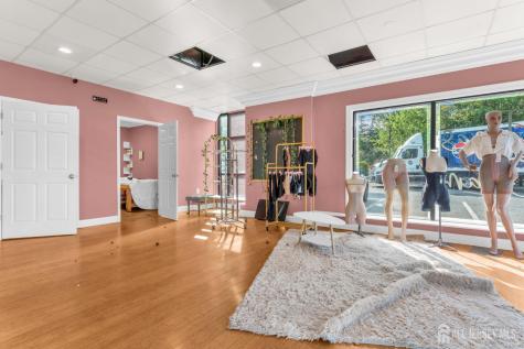504 Monmouth Road Millstone NJ 08510