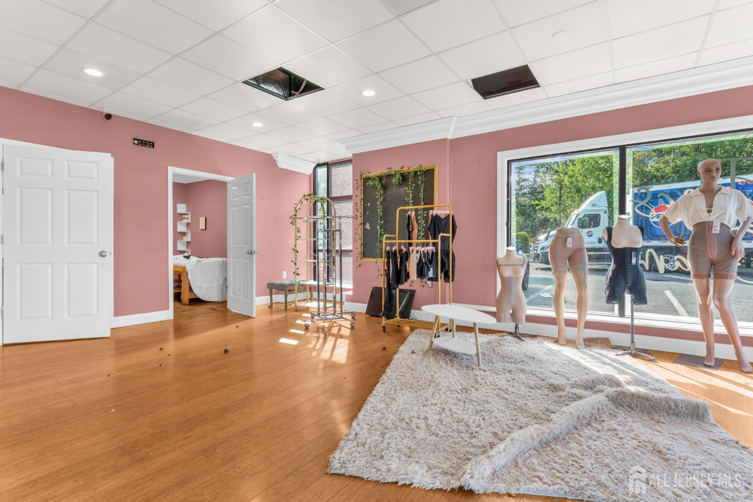 504 Monmouth Road Millstone NJ 08510