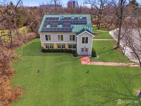 3 Mapleton Road Plainsboro NJ 08540