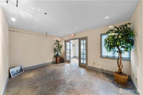 3 Mapleton Road Plainsboro NJ 08540
