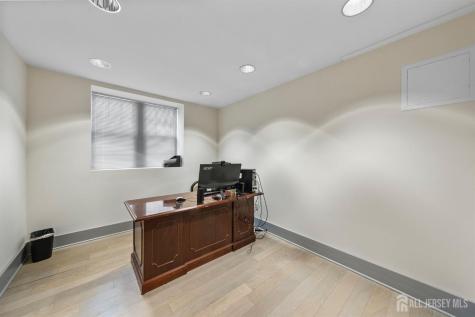 3 Mapleton Road Plainsboro NJ 08540