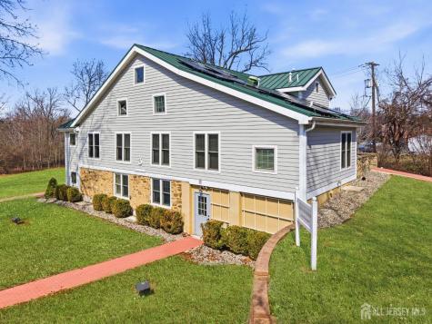 3 Mapleton Road Plainsboro NJ 08540