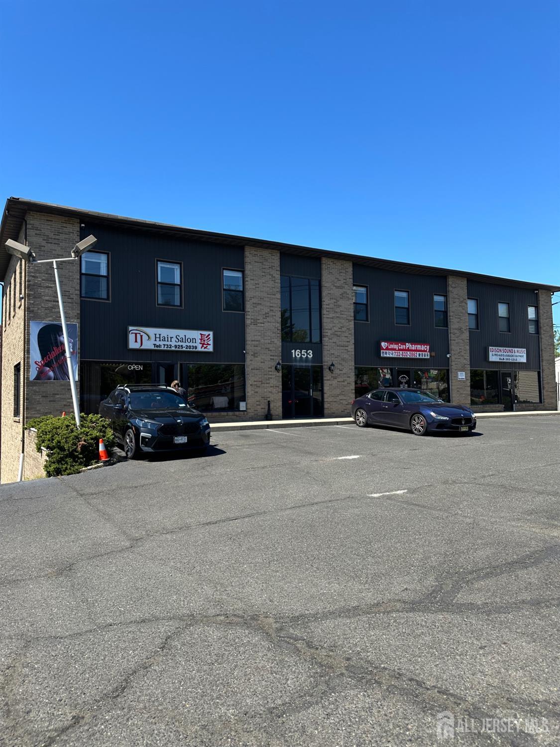 1653 State Route 27 Highway Edison NJ 08817