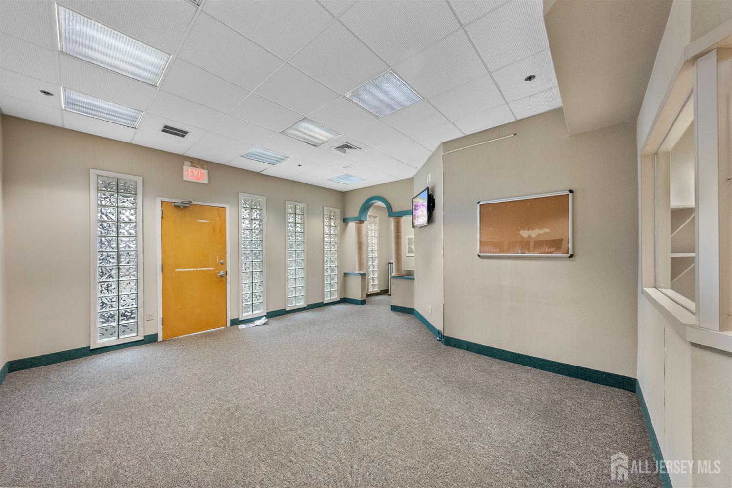 3270 Nj 27 Avenue South Brunswick NJ 08824
