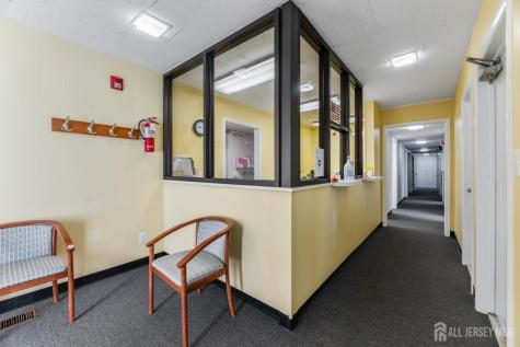 123 Dunhams Corner Road East Brunswick NJ 08816