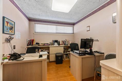 123 Dunhams Corner Road East Brunswick NJ 08816