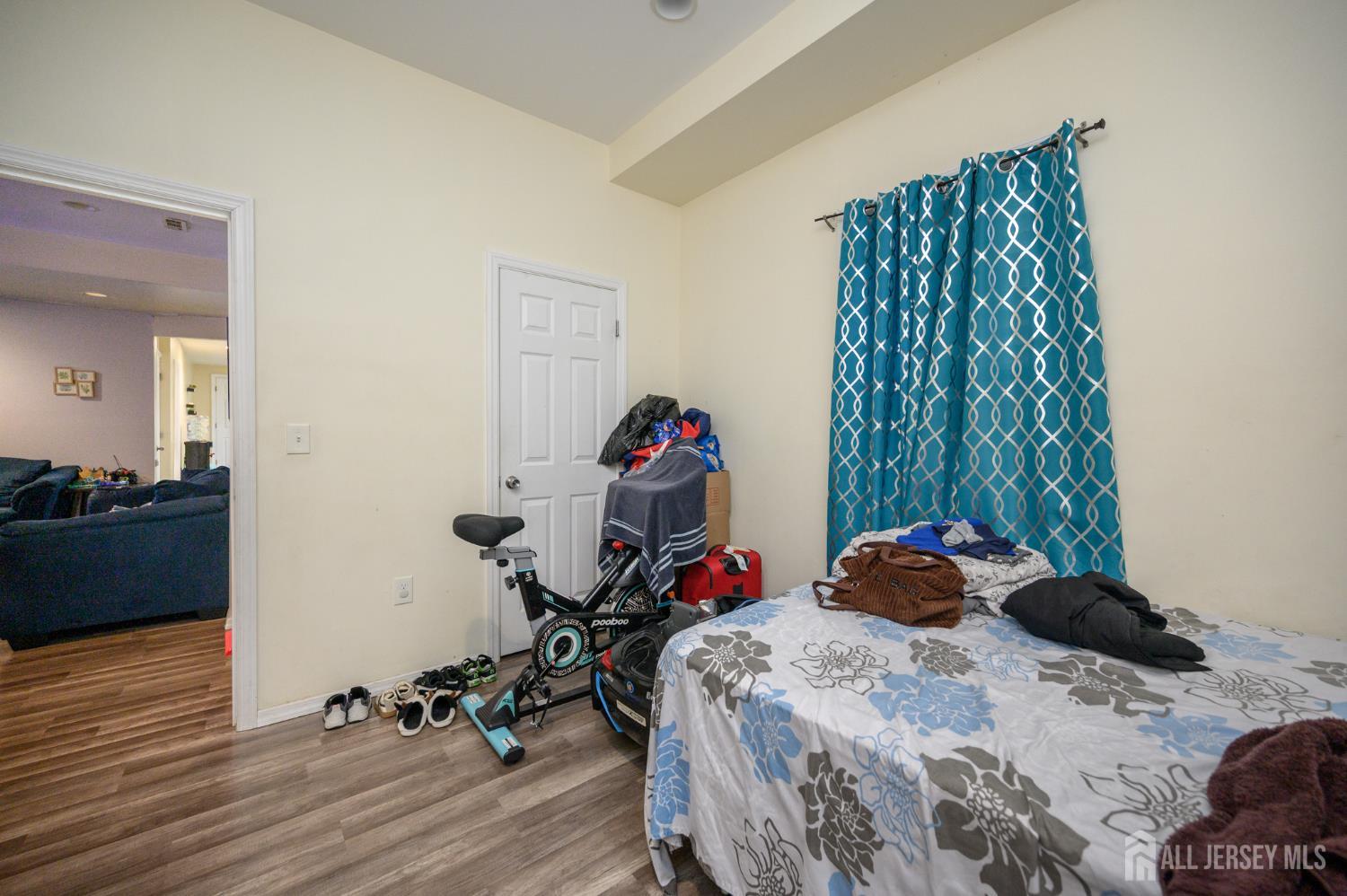 294 Orange Street Newark NJ 07103