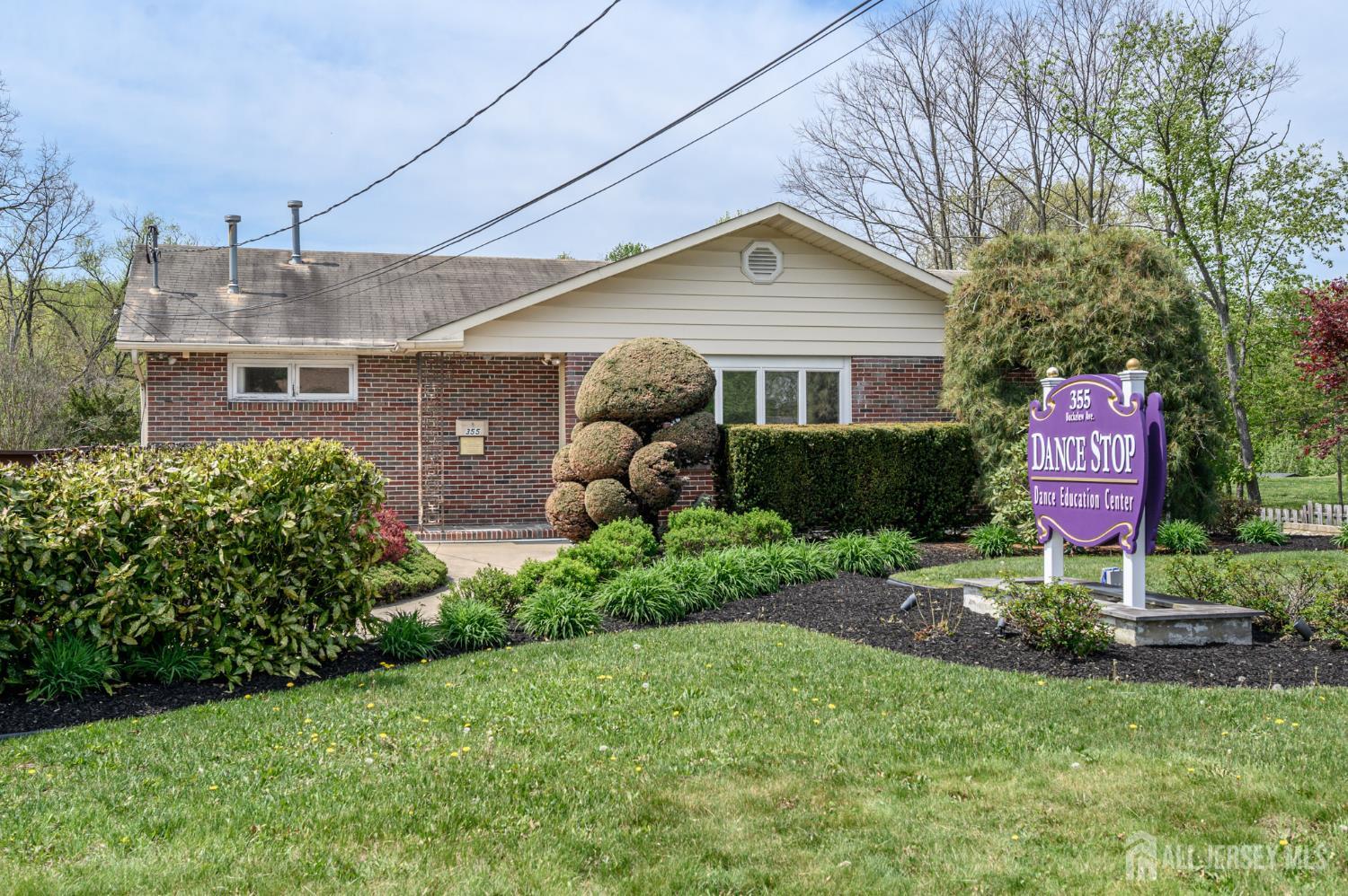 355 Buckelew Avenue Monroe NJ 08831