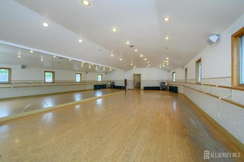 355 Buckelew Avenue Monroe NJ 08831