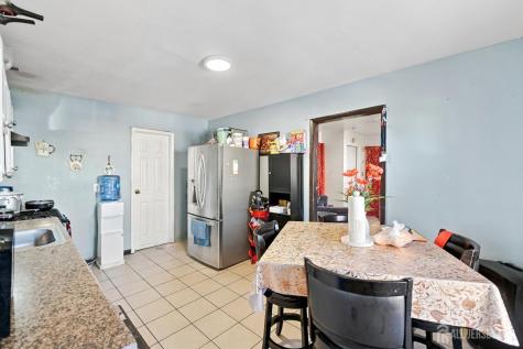 348 Prospect Street Perth Amboy NJ 08861