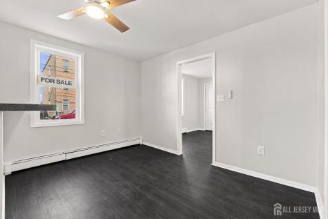348 Prospect Street Perth Amboy NJ 08861