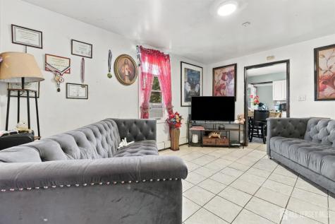 348 Prospect Street Perth Amboy NJ 08861