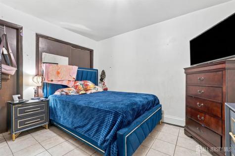 348 Prospect Street Perth Amboy NJ 08861