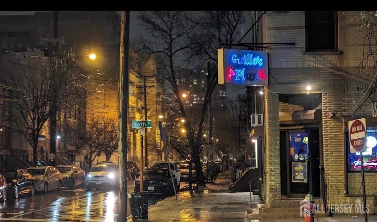 288 6th Street Jersey City NJ 07302
