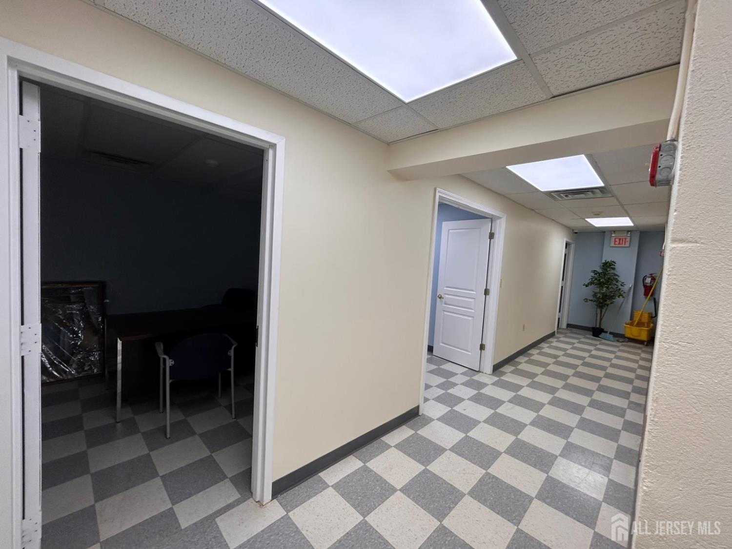 6 Moyse Place Edison NJ 08820